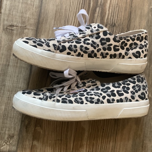❌SOLD❌Superga Shoes - Picture 3 of 7